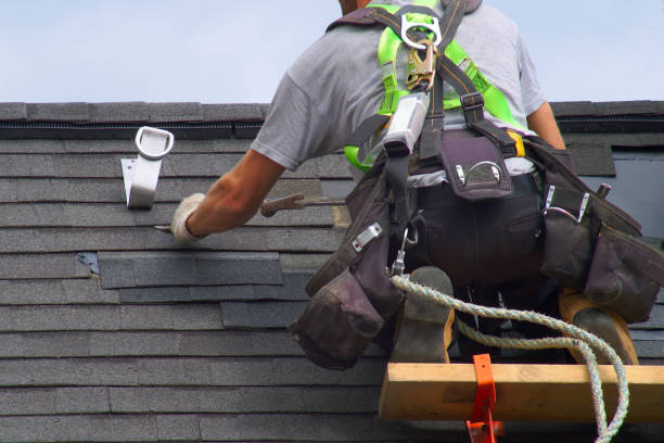 Best Emergency Roof Repair  in Iron Mountain, MI